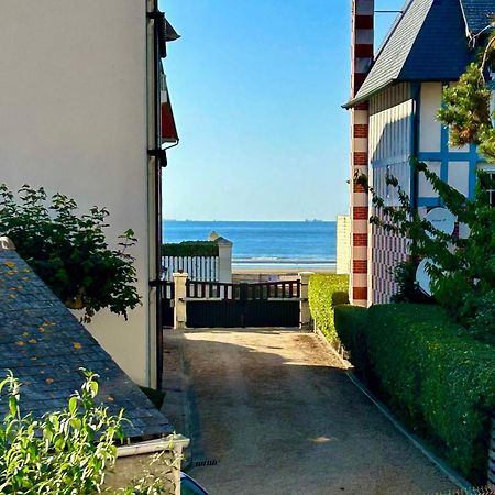 Magnifique Appartement Vue Mer A 50 M De La Plage Villers-sur-Mer Exterior photo